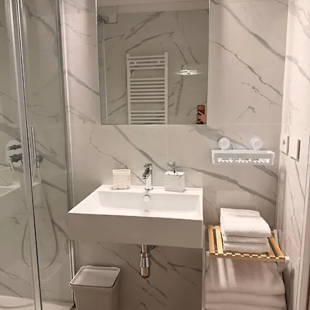 Guest House Strada Mola * Bari